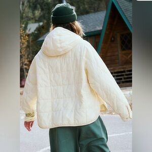 Free people Pippa Packable Pullover Puffer banana yellow